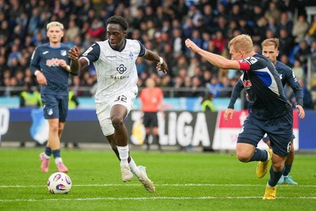 Soccer 3 Liga, Matchday 13, TSG Hoffenheim II SV Waldhof Mannheim on 02 11 2025 in Sinsheim Dietmar Hopp Stadion , Germany, Season 2025 2026 DFL REGULATIONS PROHIBIT ANY USE OF PHOTOGRAPHS AS IMAGE SEQUENCES AND OR QUASI VIDEO Penalty area scene between Kennedy Okpala 32, SVWM and Lässig, Valentin 6, TSGII Sinsheim Dietmar Hopp Stadion Germany Copyright: xChristophxKinzingerx