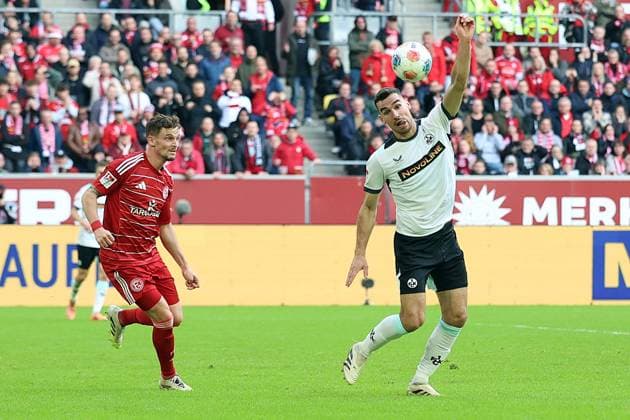 02 11 2025, xrekx, Soccer 2 Bundesliga, Fortuna Duesseldorf 1 FC Kaiserslautern v l Ivan Prtajin 1 FC Kaiserslautern DFL DFB REGULATIONS PROHIBIT ANY USE OF PHOTOGRAPHS as IMAGE SEQUENCES and or QUASI VIDEO Duesseldorf