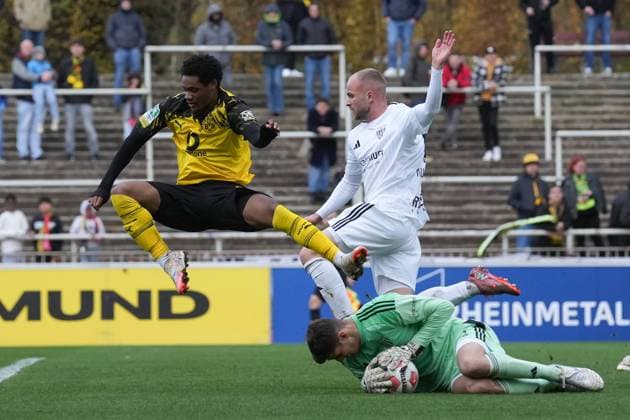 Football, RL West, Borussia Dortmund II - 1. FC Bocholt