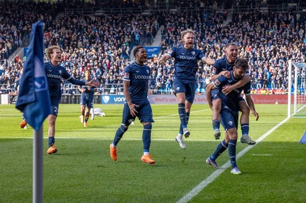 02 11 2025, 2 Bundesliga, Matchday 11, VfL Bochum 1848 1 FC Magdeburg, Gerrit Holtmann VfL Bochum 1848 celebrates the goal for 2 0, Bochum Vonovia Ruhrstadion NRW Germany xRHR PHOTO DEx Copyright: DennisxEwert RHR-FOTOx RHR-FOTO DE