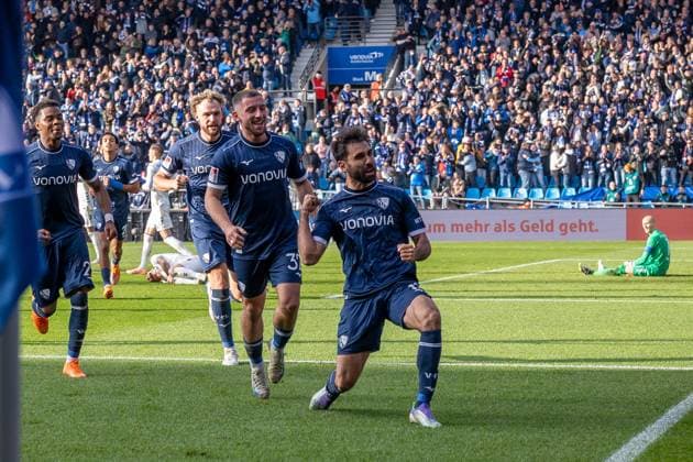 02 11 2025, 2 Bundesliga, Matchday 11, VfL Bochum 1848 1 FC Magdeburg, Gerrit Holtmann VfL Bochum 1848 celebrates the goal for 2 0, Bochum Vonovia Ruhrstadion NRW Germany xRHR PHOTO DEx Copyright: DennisxEwert RHR-FOTOx RHR-FOTO DE