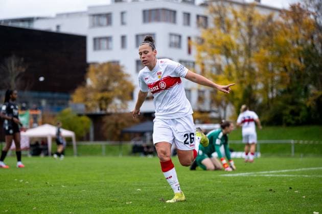 Nicole Billa VfB Stuttgart, 26 celebrates the goal for 2 0, GER, VfB Stuttgart vs VfR SW Warbeyen, Soccer, Women, 2 Bundesliga, Matchday 9, Season 2025 2026, 02 11 2025 GER, VfB Stuttgart vs VfR SW Warbeyen, Soccer, Women, 2 Bundesliga, Matchday 9, Season 2025 2026, 02 11 2025 Bad Cannstatt Copyright: xEibner-Pressefoto Memmlerx EP_MMR