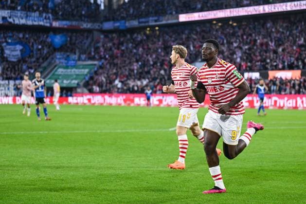 02 11 2025, Football, 1 Bundesliga, Matchday 6 Season 2025 2026, 1 FC Köln Hamburger SV, Ragnar Ache 1 FC Köln is happy about the goal for 1 0, xRHR PHOTO TKx Copyright: RHR-FOTOx RHR-FOTO TK