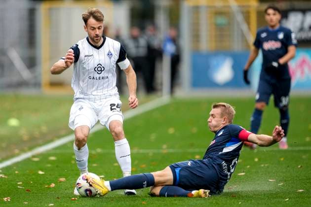 v li Lukas Klünter SVWM, 24 , Valentin Lässig TSG II, 6 , duel, duel, tackle, tackling, dynamics, action, action, 02 11 2025, Sinsheim Germany , Football, 3 Liga, TSG 1899 Hoffenheim II SV Waldhof Mannheim, DFB DFL REGULATIONS PROHIBIT ANY USE OF PHOTOGRAPHS AS IMAGE SEQUENCES AND OR QUASI VIDEO xozx