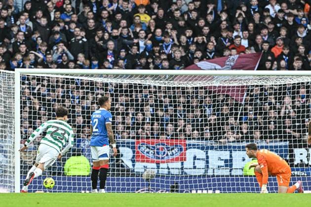 Celtic v Rangers Premier Sports Cup Celtic have the ball in the net from a Rangers own goal brefore it is then ruled out for offside during the Premier Sports Cup Semi-Final match between Celtic and Rangers at Hampden Park, Glasgow UK Newspapers OUT Copyright: xJamiexJohnstonx FIL-22444-0139