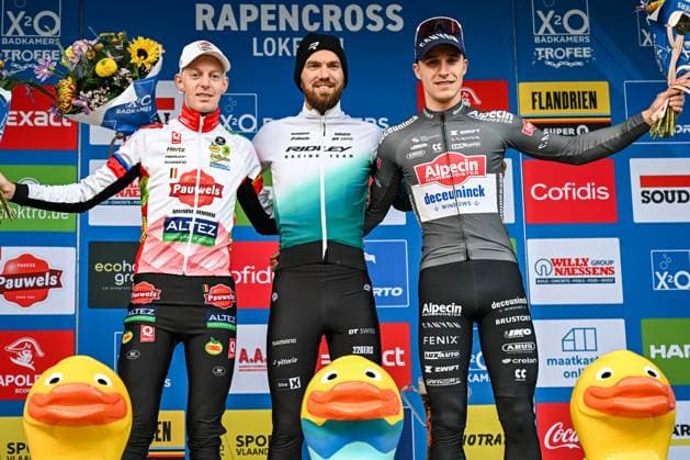 Belgian Michael Vanthourenhout, Dutch Joris Nieuwenhuis and Belgian Niels Vandeputte pictured on the podium after the elite men race of the Rapencross cyclocross in Lokeren, the second race (out of 8) of the X2O Badkamers Trophy, Sunday 02 November 2025. DAVIDxPINTENS  x138735173x
