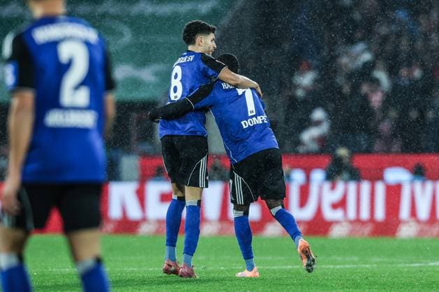 Sport, Football, Bundesliga Season 2025 2026 9 Matchday 1 FC Köln Hamburger SV 02 11 2025, RheinEnergieSTADION Goal celebration Hamburger SV after the goal to 2 1 by Jean Luc Dompe Hamburger SV, 7 Köln RheinEnergieSTADION North Rhine-Westphalia Germany