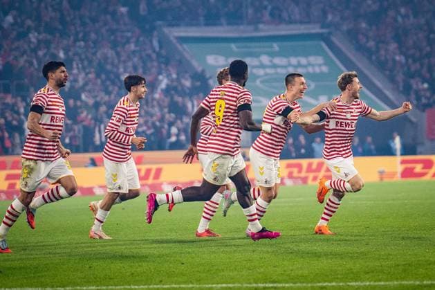 Germany Bundesliga 2025 26, 9 Matchday 1 FC Köln vs Hamburger SV 02 11 2025 RheinEnergieStadion Köln Goal for 2 0 by Florian Kainz FC Köln, 11 Joy, emotions, jubilation Copyright: xCelinaxLeiersx