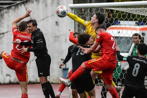 Football, RL Bayern, FC Augsburg II - SpVgg Greuther Fürth II