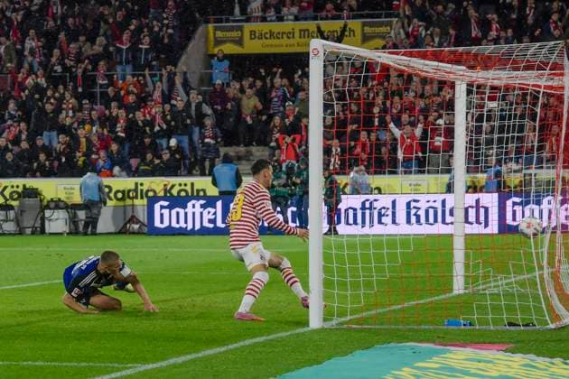 Said El Mala Koeln 13 scores the goal for 3 1 02 11 2025 Soccer 1 FC Koeln vs Hamburger SV, Rheinenergiestadion, Koeln, DFB DFL REGULATIONS PROHIBIT ANY USE OF PHOTOGRAPHS AS IMAGE SEQUENCES AND OR QUASI VIDEO Copyright: xpepphotox xHorstxMauelshagenx pep00321, pep_20251102_hm_188134
