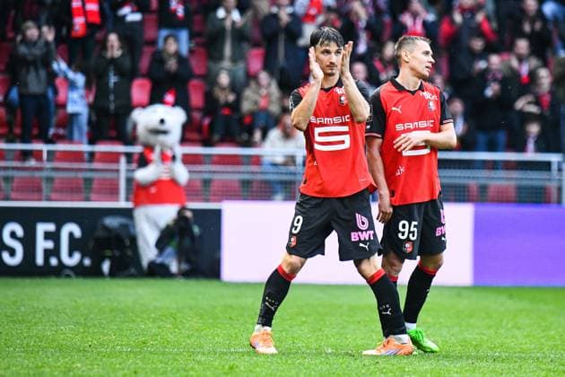 FOOTBALL : Stade Rennais vs RC Strasbourg - Ligue 1 - JournÃ e 11 - 02 11 2025 Sortie de Esteban Lepaul (Stade Rennais) RennesFrance  Copyright: xBaptistexAutissierx