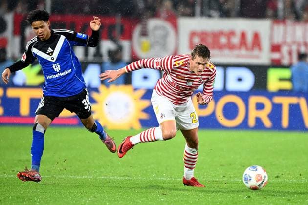 Joel SCHMIED K vs Alexander ROESSING LELESIIT Rössing Lelesit, HH Action, duel, Soccer 1 Bundesliga, 9 Matchday, matchday9, 1 FC Koeln K Hamburger SV HH 4 1 on 02 11 2025 in Koeln Germany DFL regulations prohibit any use of photographs as image sequences and or quasi video Â