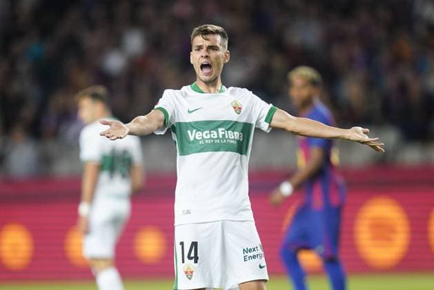 during the La Liga EA Sports match between FC Barcelona, Barca and Elche CF played at Lluis Companys Stadium on November 2, 2025 in Barcelona, Spain. (Photo by Bagu Blanco PRESSIN) Copyright: xBaguxBlancox xPRESSINx
