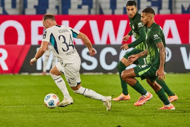 Vladimir Coufal TSG 1899 Hoffenheim 34 VfL Wolfsburg vs TSG 1899 Hoffenheim, Soccer Bundesliga, BL, Buli, Matchday 9, Season 2025 2026 02 11 2025 Press photo Jan Frederic Helbig VfL Wolfsburg vs TSG 1899 Hoffenheim, Soccer Bundesliga, BL, Buli, Volkswagen Arena, 1 Bundesliga, Matchday 9, Season 2025 2026, 02 11 2025 Wolfsburg Copyright: xEibner-Pressefoto Jan-FredericxHx EP_JHG