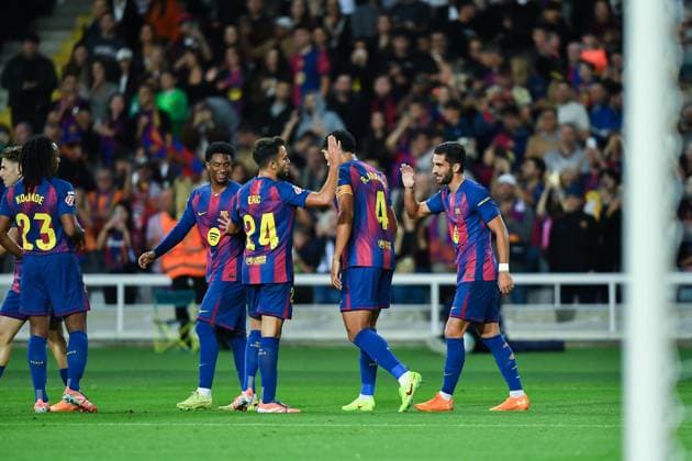FC Barcelona, Barca v ELCHE CF. OLIMPIC STADIUM LLUIS COMPANYS. MONTJUIC,BARCELONA. November 2,2025 FC BARCELONA vs ELCHE CF November 2 ,2025 Ferran Torres (7) of FC Barcelona celebrates scoring his team s second goal with teammates during the match between FC Barcelona and Elche CF corresponding to the ninth day of La Liga EA Sports at at Olimpic Stadium Lluis Companys of MontjuÃ¯c in Barcelona, Spain. Barcelona ESP Copyright: xS.xRosx