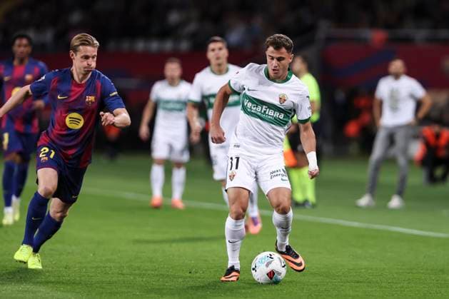 November 2, 2025, Barcelona, Barcelona, SPAIN: German Valera of Elche CF in action during the Spanish league, La Liga EA Sports, football match played between FC Barcelona, Barca and Elche CF at Estadi Olimpic Lluis Companys on November 02, 2025 in Barcelona, Spain. Barcelona SPAIN - ZUMAa181 20251102_zaa_a181_140 Copyright: xJavierxBorregox