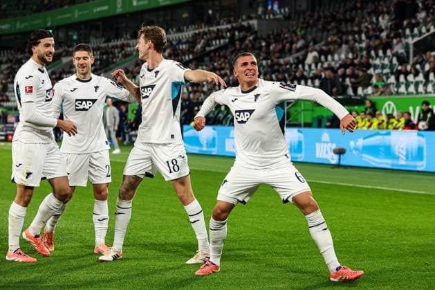 Goalscorer Grischa Prömel TSG Hoffenheim,6 scores to 1 2 1 Soccer Bundesliga Season 2025 2026 VfL Wolfsburg vs TSG Hoffenheim at the Volkswagen Arena in Wolfsburg Action,Soccer,Germany,Man,Men,02 11 2025