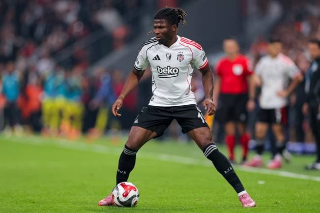 2025-11-02 Besiktas JK v Fenerbahce SK - Trendyol Super Lig ISTANBUL, TURKEY - NOVEMBER 2: El Bilal Toure of Besiktas JK in action during the Trendyol Super Lig match between Besiktas JK and Fenerbahce SK at Tupras Stadium on November 2, 2025 in Istanbul, Turkey. (Photo by BSR Agency) Istanbul Turkey Content not available for redistribution in The Netherlands directly or indirectly through any third parties. Copyright: xBSRxAgencyx
