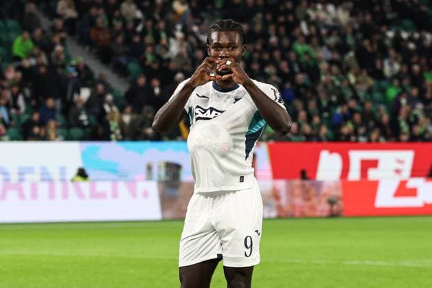 Baby jubilation Goalscorer Ihlas Bebou TSG Hoffenheim,9 scores to 2 4, the goal is not given for offside 1 Soccer Bundesliga Season 2025 2026 VfL Wolfsburg vs TSG Hoffenheim at the Volkswagen Arena in Wolfsburg Action,Soccer,Germany,Man,Men,02 11 2025