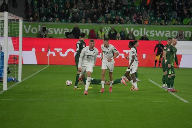 GER, 1 FBL, VfL Wolfsburg vs TSG 1899 Hoffenheim 02 11 2025, Volkswagen Arena, Wolfsburg, GER, 1 FBL, VfL Wolfsburg vs TSG 1899 Hoffenheim , in the picture Grischa Prömel Hoffenheim is happy about the goal for 1 2 DFL regulations prohibit any use of photographs as image sequences and or quasi video nordphotoxGmbHx xBratic nph00250