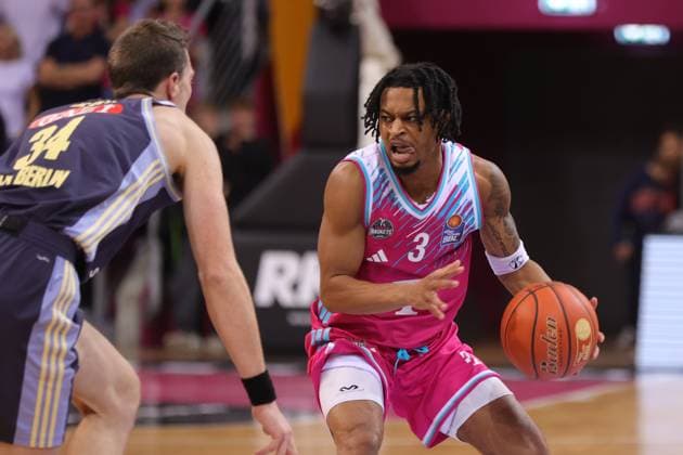 Zach Cooks Bonn , Telekom Baskets Bonn vs Alba Berlin, easyCredit BBL, Matchday 6, Bonn, 02 11 2025