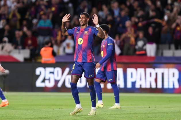 November 2, 2025, Barcelona, Barcelona, SPAIN: Marcus Rashford of FC Barcelona, Barca celebrates a goal during the Spanish league, La Liga EA Sports, football match played between FC Barcelona and Elche CF at Estadi Olimpic Lluis Companys on November 02, 2025 in Barcelona, Spain. Barcelona SPAIN - ZUMAa181 20251102_zaa_a181_170 Copyright: xJavierxBorregox