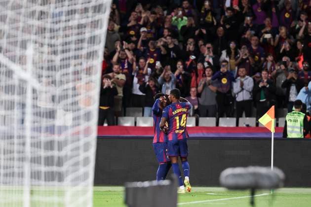 November 2, 2025, Barcelona, Barcelona, SPAIN: Marcus Rashford of FC Barcelona, Barca celebrates a goal during the Spanish league, La Liga EA Sports, football match played between FC Barcelona and Elche CF at Estadi Olimpic Lluis Companys on November 02, 2025 in Barcelona, Spain. Barcelona SPAIN - ZUMAa181 20251102_zaa_a181_183 Copyright: xJavierxBorregox
