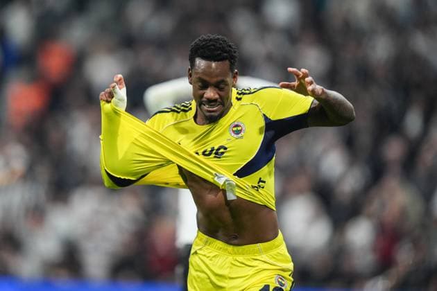 Besiktas v Fenerbahce - Turkish Super Lig ISTANBUL, TURKIYE - NOVEMBER 02: Marcao Asensio of Fenerbahce celebrates after scoring a goal during the Turkish Super Lig week 11 football match between Besiktas and Fenerbahce at Tupras Stadium in Istanbul, Turkiye on November 02, 2025. Hakan Akgun Anadolu Istanbul Turkey. Editorial use only. Please get in touch for any other usage.  Copyright: x2025xAnadoluxHakanxAkgunx