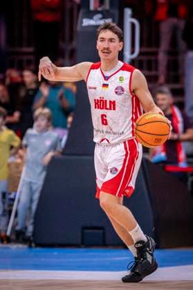 Barmer 2 Basketball Bundesliga ProA RheinStars Cologne vs Kirchheim, 02 11 25 Jasper Günther RheinStars Cologne, 6, PG Cologne, 02 11 25 Barmer 2 Basketball Bundesliga ProA RheinStars Cologne vs Kirchheim at the Motor World in Cologne Copyright: xBEAUTIFULxSPORTS AxelxKohringx