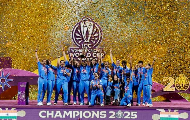 India Creates History, Lifts First-Ever Women™s ODI World Cup Trophy Navi Mumbai, Nov 03 (ANI): India Women s team celebrate with the trophy after winning the ICC Women s World Cup 2025 final against South Africa Women by 52 runs at Dr DY Patil Sports Academy, in Navi Mumbai on Sunday. Navi Mumbai Maharashtra India Copyright: xANIx ANI_20251102026