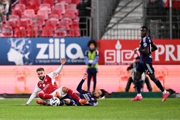 Stade Brestois 29 v Olympique Lyonnais - Ligue 1 McDonald s 03 Nicolas TAGLIAFICO (ol) - 10 Romain DEL CASTILLO (sb29) during the Ligue 1 McDonald s match between Stade Brestois 29 and Olympique Lyonnais at Stade Francis Le Ble on November 2, 2025 in Brest, France. Brest France  Copyright: xFEPx 776348191