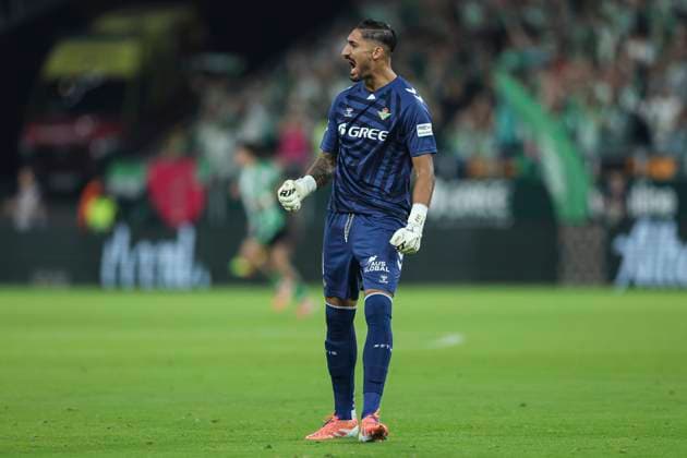 ESP: Real Betis - RCD Mallorca. La Liga EA Sports. Date 11 Alvaro Valles of Real Betis during the La Liga EA Sports match between Real Betis and RCD Mallorca played at La Cartuja Stadium on November 02, 2025 in Sevilla, Spain. kpng Copyright: xAntonioxPozox xPRESSINx AP_251102_BET_MAL_014
