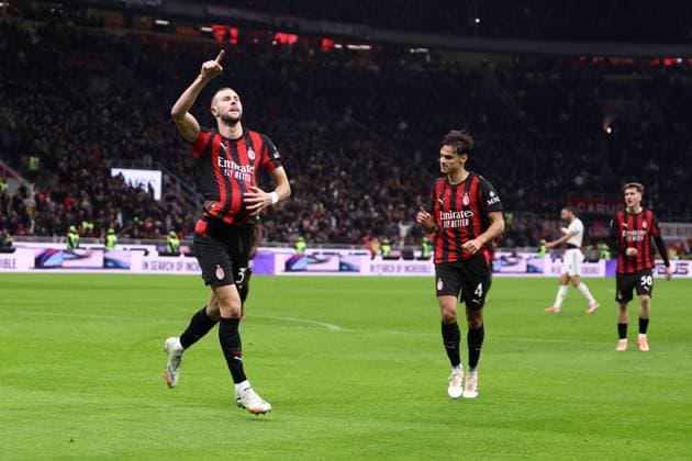 Strahinja Pavlovic (Ac Milan) celebrates after scoring his team s first goal, Serie A, AC Milan v AS Roma, Giuseppe Meazza, November 2, 2025, Milan, Italy.