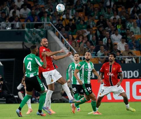 Spanish La Liga EA Sports soccer match Betis vs Mallorca at La Cartuja Stadium in Sevilla, spain. 02 November 2025 SEVILLA 02 11 2025 JORNADA 11 LIGA EA SPORTS 900 Cordon Press  900 CordonxPress LOF - Betis vs Mallorca