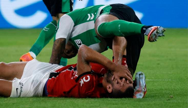 Spanish La Liga EA Sports soccer match Betis vs Mallorca at La Cartuja Stadium in Sevilla, spain. 02 November 2025 SEVILLA 02 11 2025 JORNADA 11 LIGA EA SPORTS 900 Cordon Press  900 CordonxPress LOF - Betis vs Mallorca