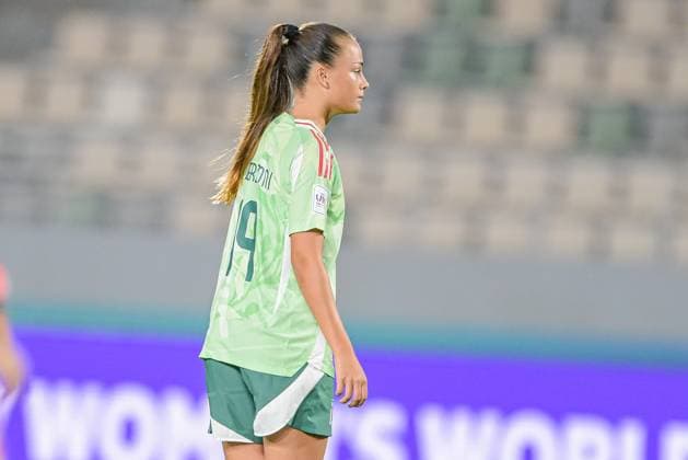 19 Guerzoni (Forward) of Italy U-17 during the FIFA U-17 Women s World Cup Morocco 2025 quarter-final match between Mexico and Italy in Rabat, Morocco, on November 2, 2025, at the Olympic Stadium  Copyright: xAndreaxAmato IPAxSportx xipa-agency.netx xx IPA_67418390 IPA_Agency_IPA67418390