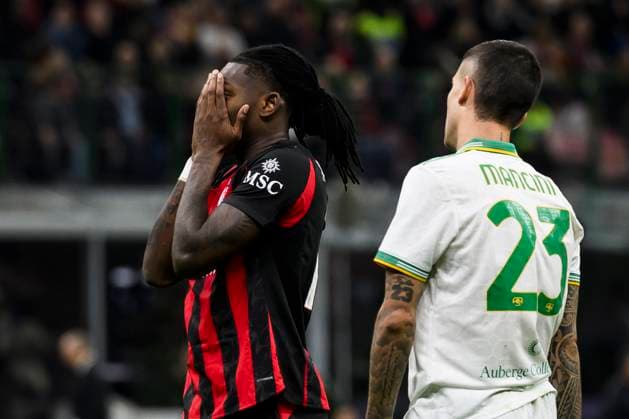 AC Milan v AS Roma - Serie A Rafael Leao of AC Milan looks dejected during the Serie A football match between AC Milan and AS Roma. Milan Italy Copyright: xNicolòxCampox