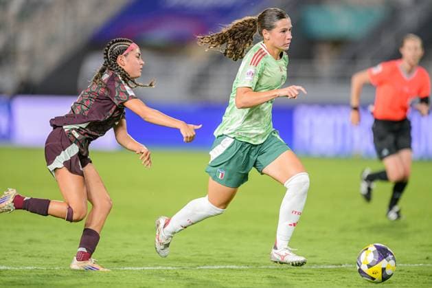 18 Copelli (Midfielder) of Italy U-17 is in action during the FIFA U-17 Women s World Cup Morocco 2025 quarter-final match between Mexico and Italy in Rabat, Morocco, on November 2, 2025, at the Olympic Stadium  Copyright: xAndreaxAmato IPAxSportx xipa-agency.netx xx IPA_67418445 IPA_Agency_IPA67418445