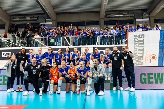 02 11 2025, GER, Volleyball, Women, 1 BL, Main Round, Season 25 26, Schwarz Weiss Erfurt Allianz MTV Stuttgart Allianz MTV Stuttgart wins in Erfurt with 0 3 Seatzen 99089 Erfurt Sporthalle Sportanlage Rieths Thüringen Germany