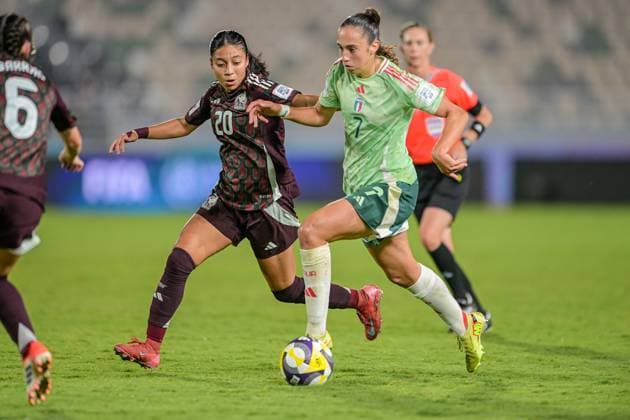 7 Galli (Forward) of Italy U-17 is in action during the FIFA U-17 Women s World Cup Morocco 2025 quarter-final match between Mexico and Italy in Rabat, Morocco, on November 2, 2025, at the Olympic Stadium  Copyright: xAndreaxAmato IPAxSportx xipa-agency.netx xx IPA_67423719 IPA_Agency_IPA67423719