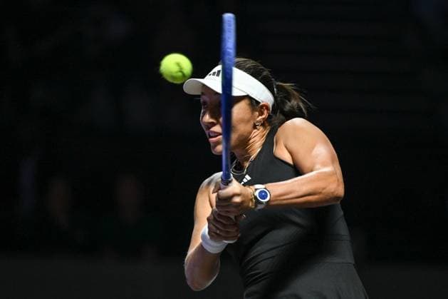 WTA, Tennis Damen Finals 2025 - Day Two RIYADH, SAUDI ARABIA NOVEMBER 2, 2025: Jessica Pegula of the United States plays against compatriot Coco Gauff during their group-stage match on Day 2 of the 2025 WTA Finals at King Saud University Indoor Arena in Riyadh, Saudi Arabia, on November 2, 2025. Riyadh Saudi Arabia  Copyright: xSTRx originalFilename:str-wtafinal251102_npezv.jpg