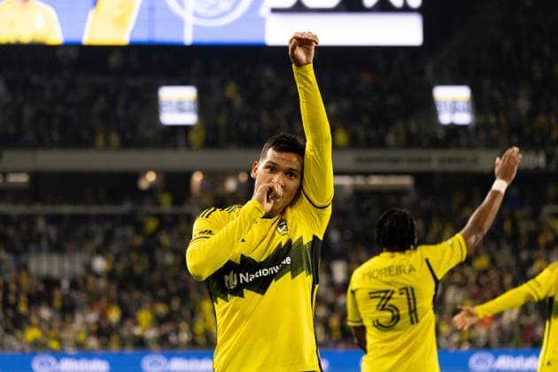 COLUMBUS, OH - NOVEMBER 02: Columbus Crew Defender Andres Herrera 2 celebrates after scoring a second half goal during the MLS, Fussball Herren, USA First Round Playoff match between The Columbus Crew and FC Cincinnati on November 2nd, 2025 at Lower.com Field in Columbus, OH. (Photo by Michael Brown Icon Sportswire) SOCCER: NOV 02 MLS Cup Playoffs Columbus Crew vs FC Cincinnati EDITORIAL USE ONLY Icon27025110225