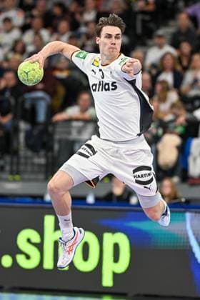 DHB 25 26 Germany Iceland on 02 11 2025 in the SAP Garden in Munich Miro Schluroff Germany on the ball MT