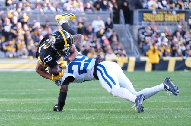 Nov 2, 2025: Calvin Austin III 19 during the 2025 Steelers vs Colts game in Pittsburgh, PA. CSM Pittsburgh USA - ZUMAcp5_ 20251102_faf_cp5_321 Copyright: xJasonxPohuskix