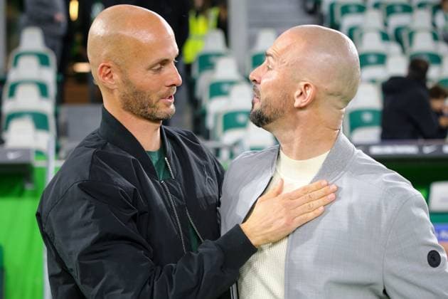 Germany Bundesliga 2025 26, 9 Matchday VfL Wolfsburg vs TSG Hoffenheim Volkswagen Arena Wolfsburg Paul Simonis Coach , VfL Wolfsburg Christian Ilzer Coach TSG Hoffenheim Copyright: xAymanxAlahmedx