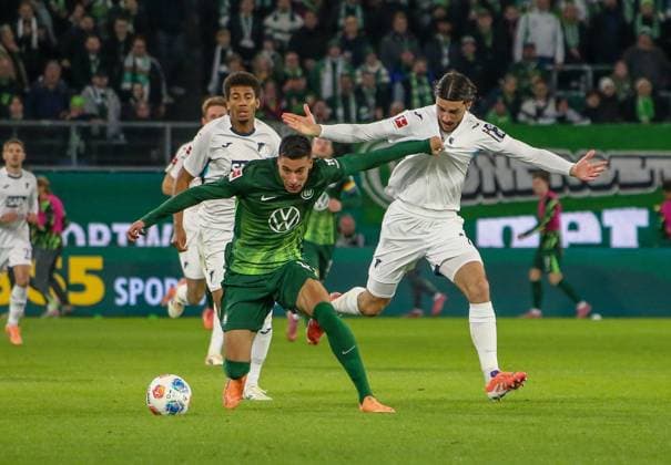 Germany Bundesliga 2025 26, 9 Matchday VfL Wolfsburg vs TSG Hoffenheim Volkswagen Arena Wolfsburg Adam Daghim VfL Wolfsburg, 11 Copyright: xAymanxAlahmedx