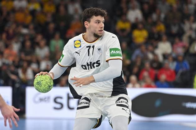 Marco GRGIC GER , action,single picture,cropped single motif,half figure,half figure handball international Germany GER Iceland ISL 29 31 on 02 11 2025 SAP GARDEN