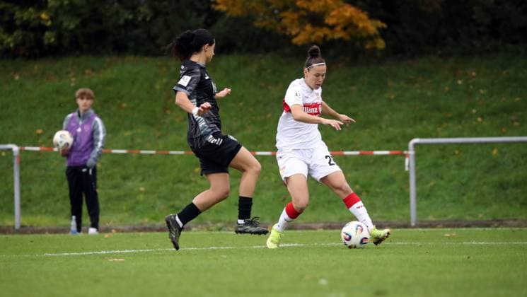 02 11 25 Women VfB Stuttgart VfR SW Warbeyen 1945 Germany, Stuttgart, 02 11 2025, Soccer, Women, 2 Bundesliga, Season 2025 2026, VfB Stuttgart VfR SW Warbeyen 1945 7 2 Nicole Billa VfB Stuttgart