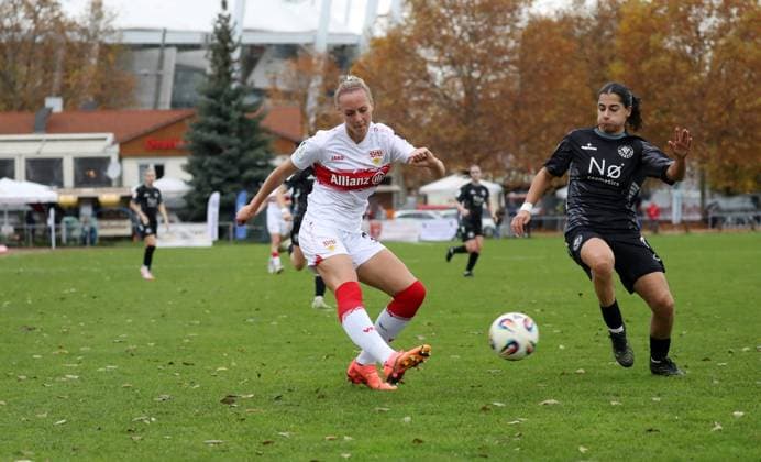 02 11 25 Women VfB Stuttgart VfR SW Warbeyen 1945 Germany, Stuttgart, 02 11 2025, Soccer, Women, 2 Bundesliga, Season 2025 2026, VfB Stuttgart VfR SW Warbeyen 1945 7 2 Meike Meßmer VfB Stuttgart