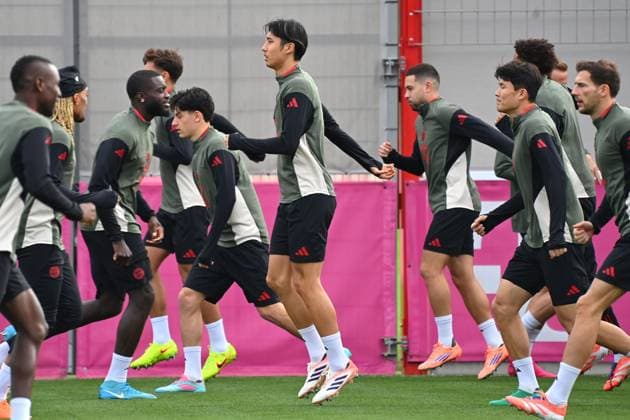 Player,Hiroki ITO Bayern Muenchen,center final training on 03 11 2025 Football Champions League,season 2025 26 Paris Saint Germain FC Bayern Muenchen